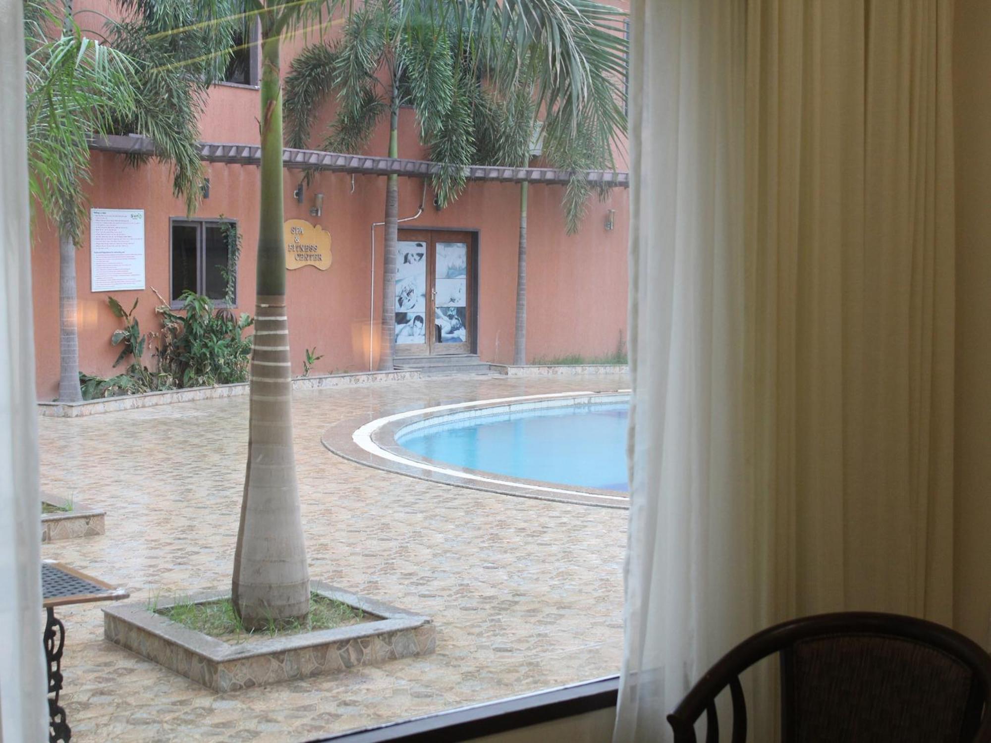 Hotel Seven Sky Clarks Exotica Bhuj Zewnętrze zdjęcie
