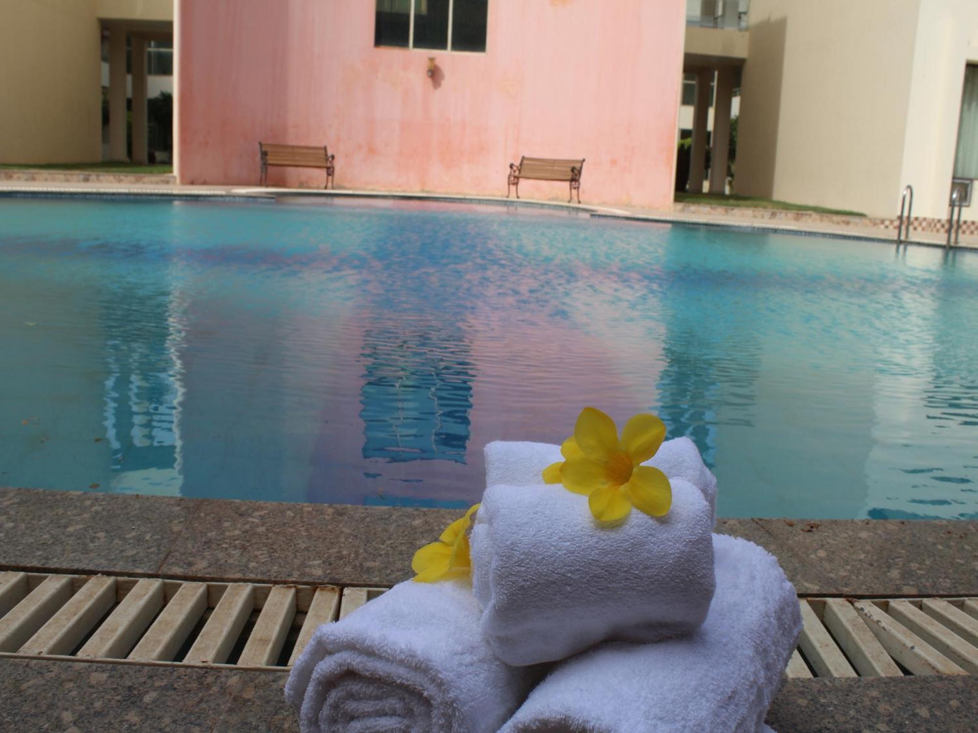 Hotel Seven Sky Clarks Exotica Bhuj Zewnętrze zdjęcie